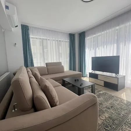 Sunrise Bel Air Apartament
